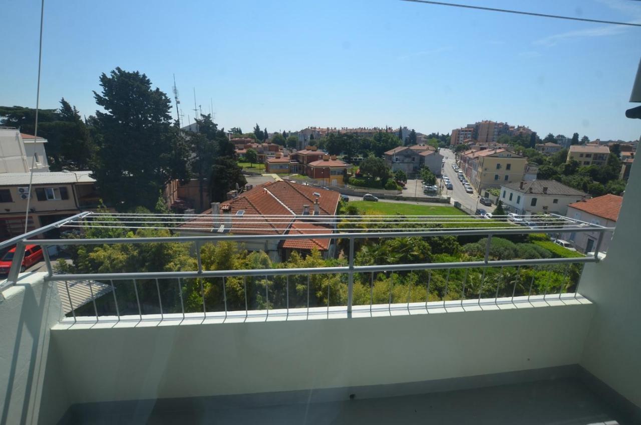 רוביני Sarah Apartment מראה חיצוני תמונה